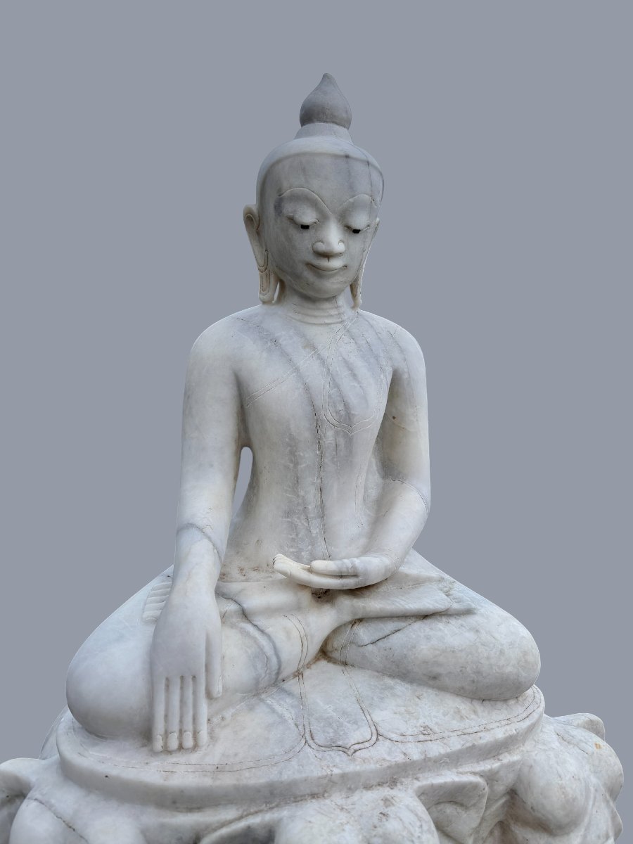 Marble Buddha Sculpture Seated On A Throne Of Elephants-photo-3