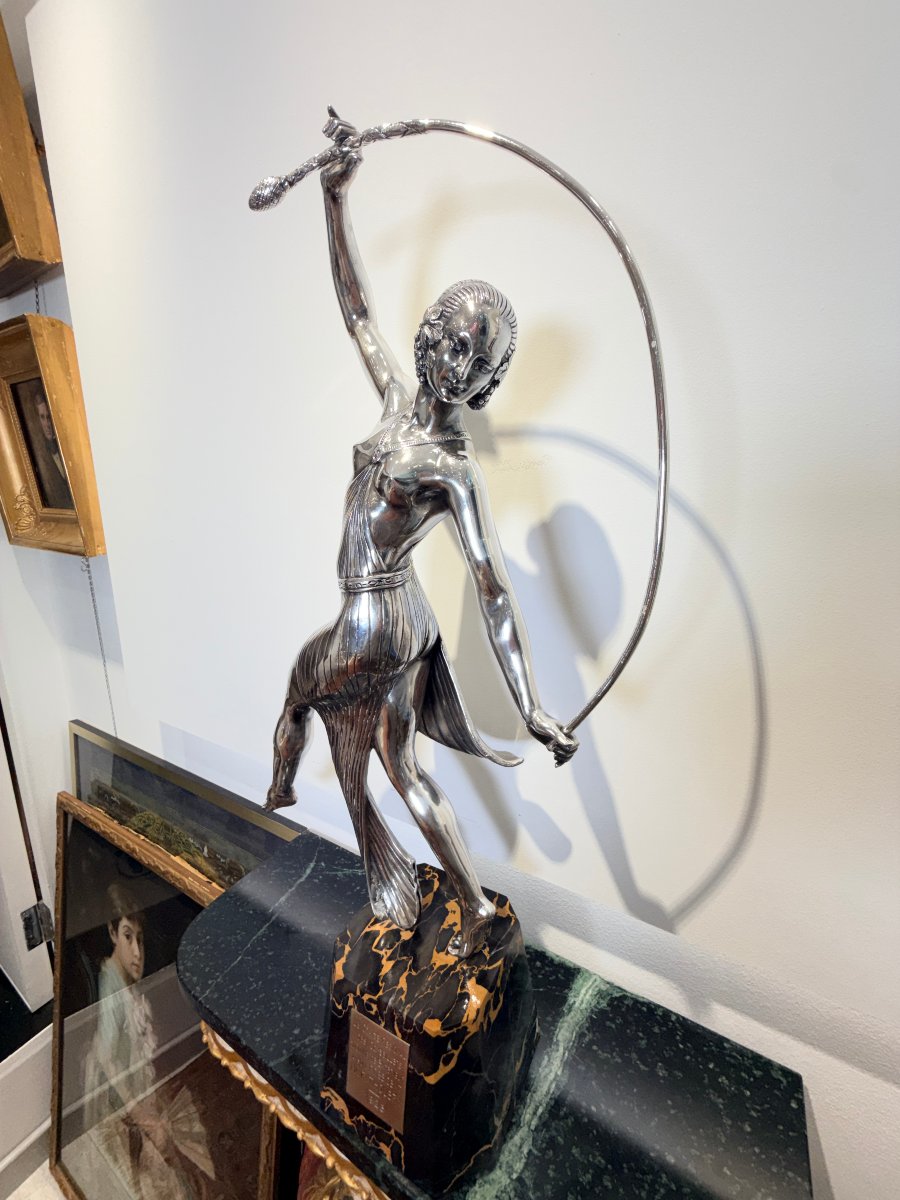 Garland - Dancer With A Thyrsus-photo-7