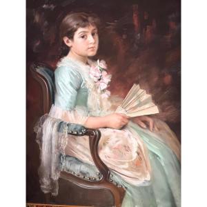 Jeune femme avec un éventail