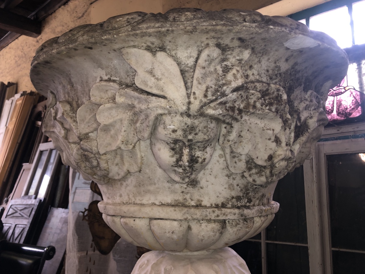 Marble Basin Decorated With Masks Featuring Hair Made Of Leaves;-photo-1