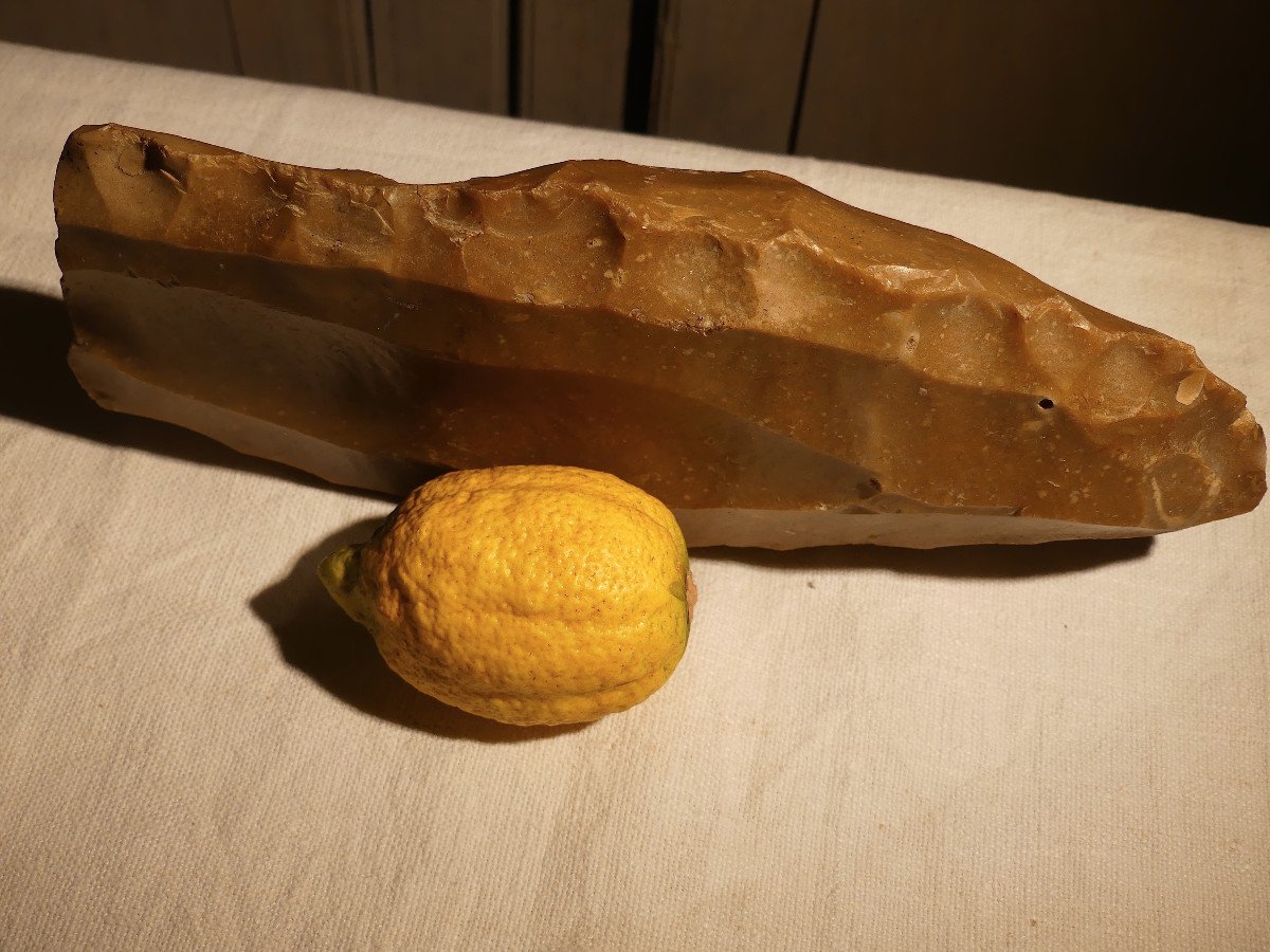 Two “pounds Of Butter” From Neolithic Grand Pressigny-photo-3