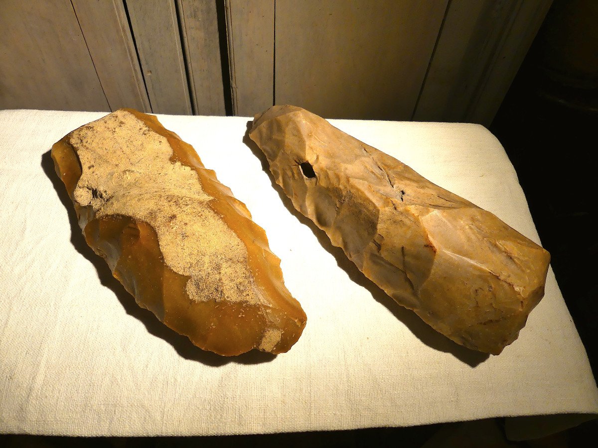 Two “pounds Of Butter” From Neolithic Grand Pressigny-photo-4