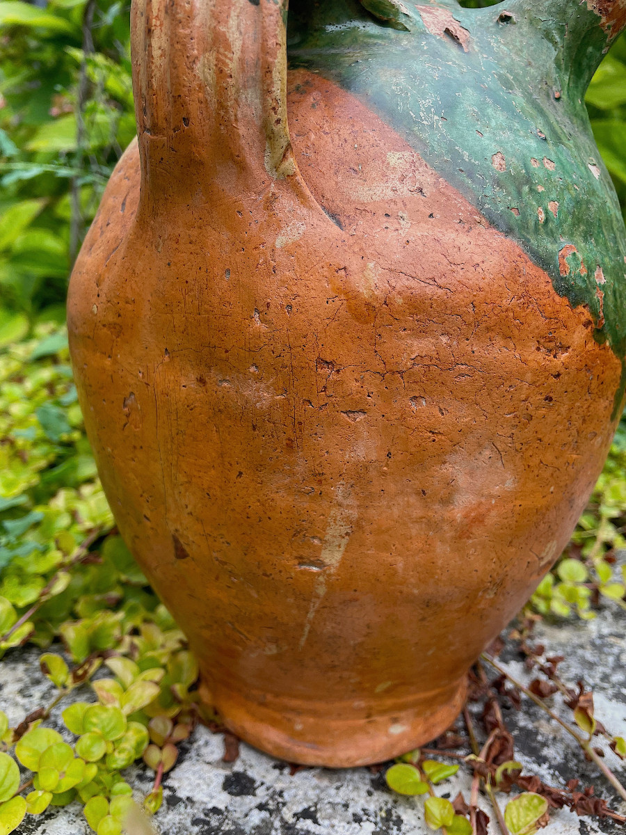 Cruche en terre cuite vernissée de la chapelle des pots en Vendée-photo-1