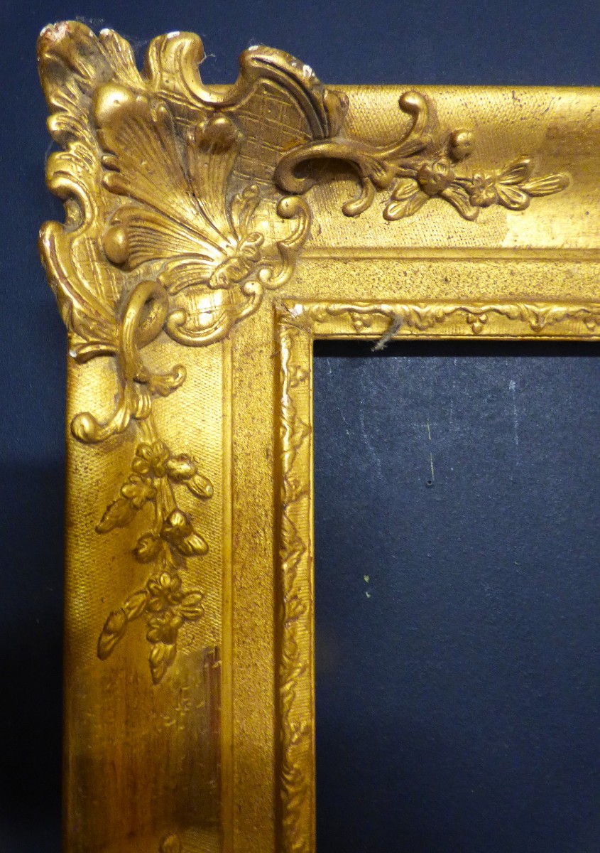 Cadre époque 19ème en bois et stuc doré-photo-3