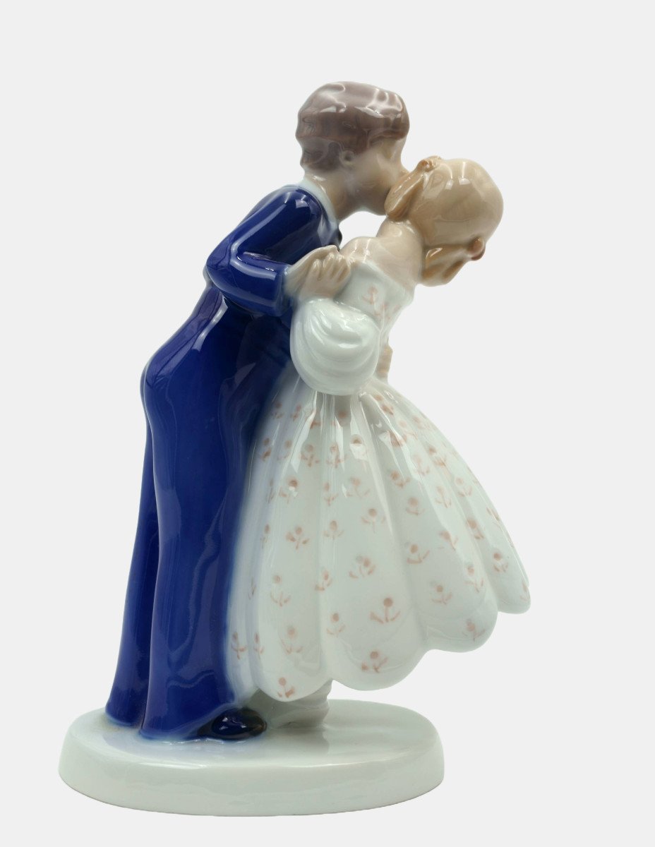 Bing & Gröndahl Figurine de Claire Weiss (1906-1997), Audace De La Jeunesse-photo-3