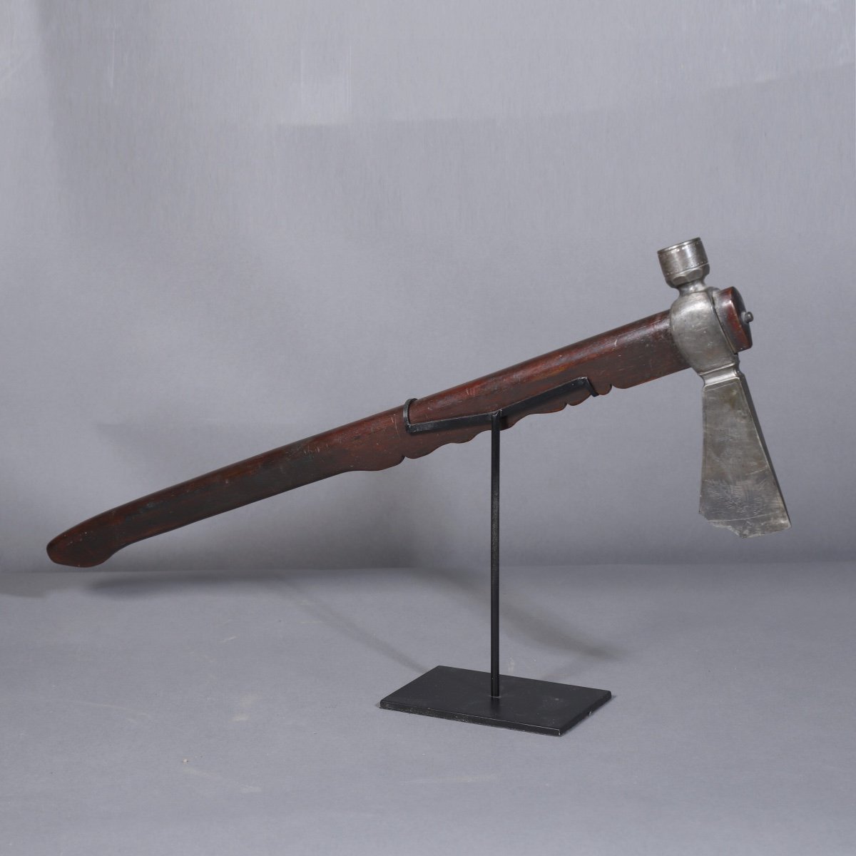 &ldquo;pipe Tomahawk&rdquo; Ou Tomahawk Calumet &ndash; Indien Des Plaines / Am&eacute;rique Du Nord