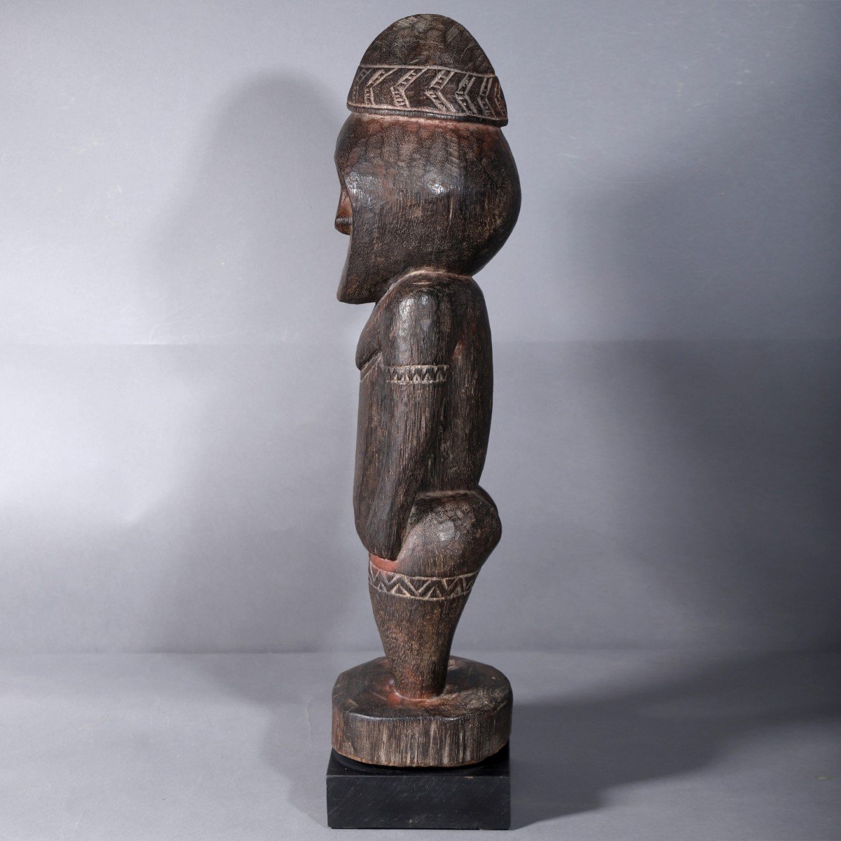 Statue Sepik – figure féminine debout – Papouasie-Nouvelle-Guinée-photo-3