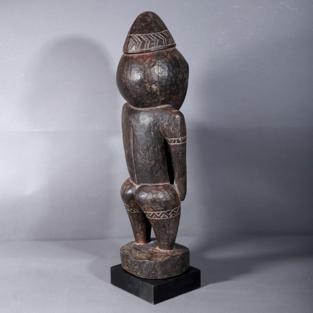 Statue Sepik – figure féminine debout – Papouasie-Nouvelle-Guinée-photo-1