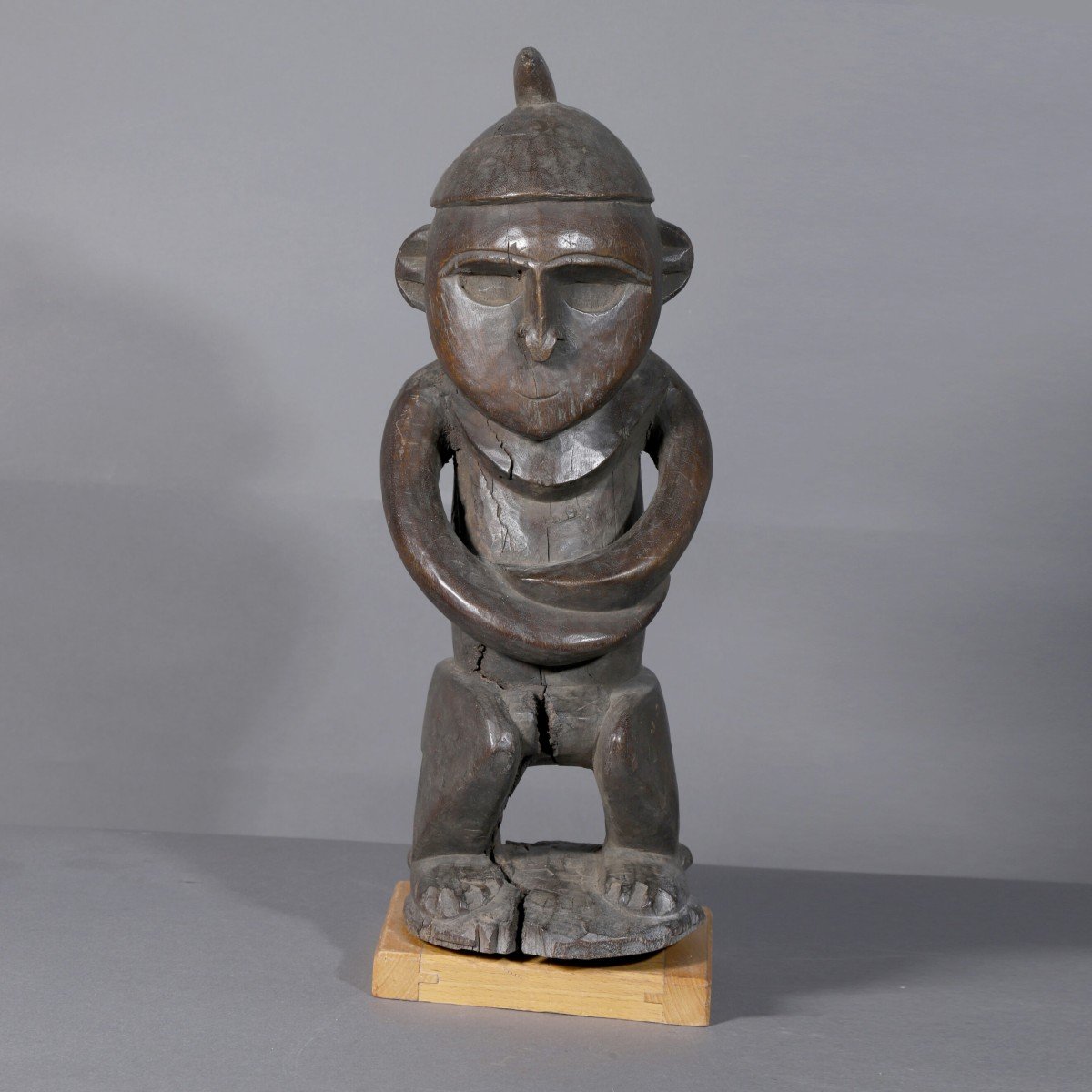 Statuette Sepik - figure féminine accroupie – Papouasie-nouvelle-guinée-photo-2