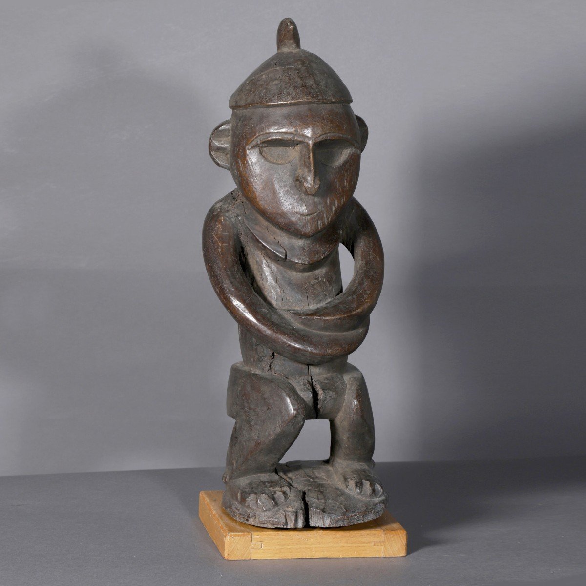 Statuette Sepik - figure féminine accroupie – Papouasie-nouvelle-guinée-photo-2