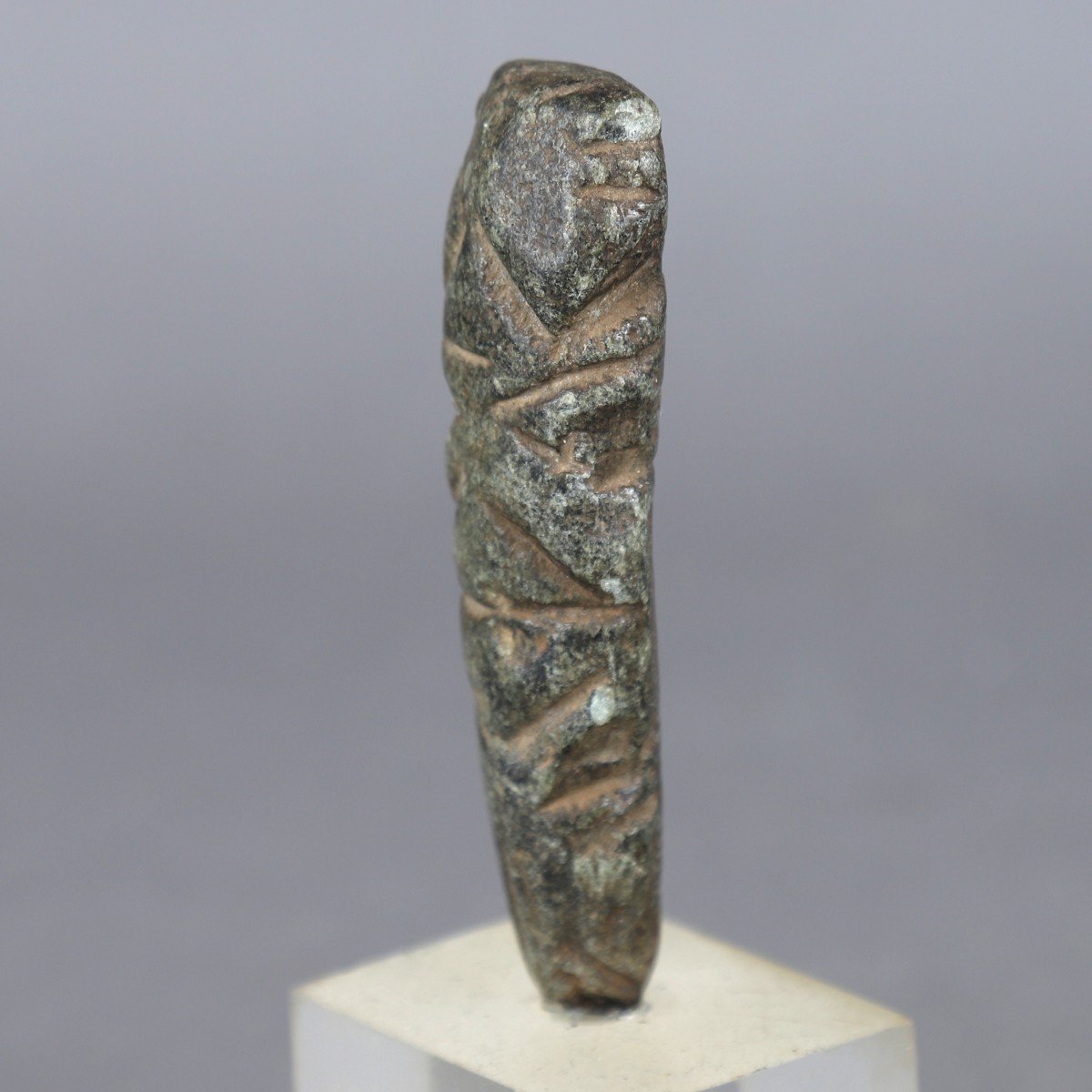 Stone Idol – Culture Valdivia, Ecuador-photo-3