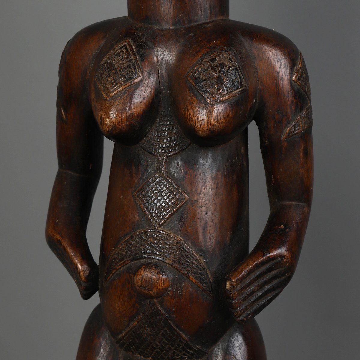 Punu Female Statue - Gabon-photo-1