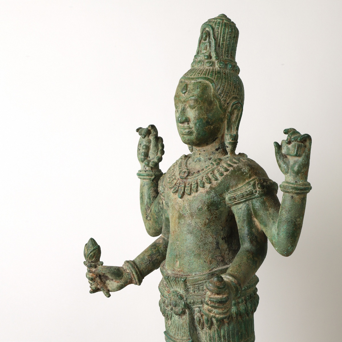 Statue de Vishnu – Khmer, Cambodge-photo-3