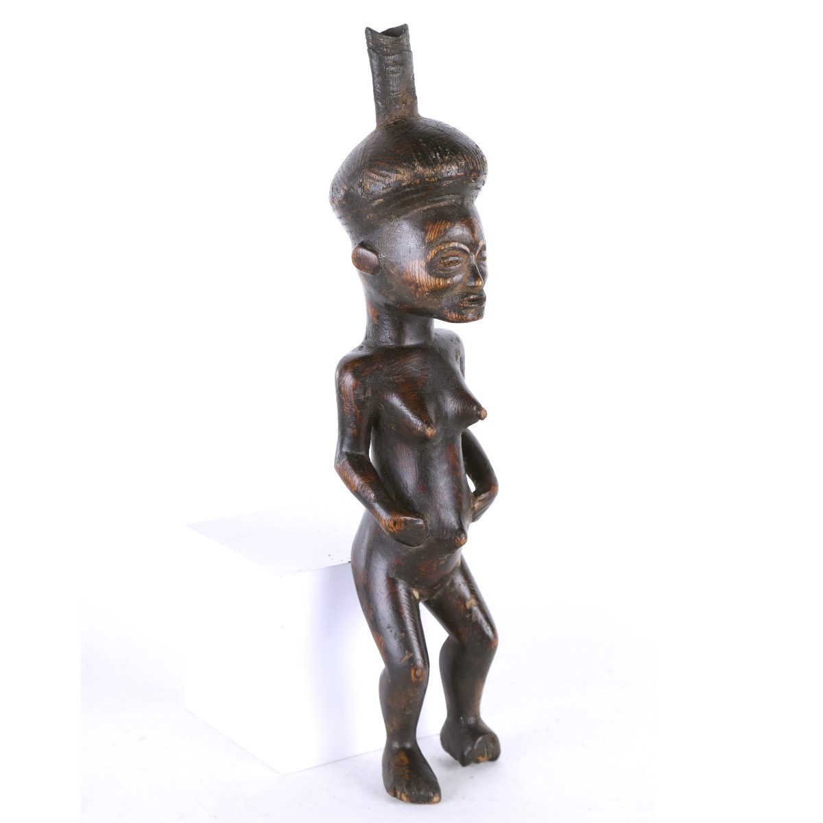 Tchokwé Statue - Angola, Africa