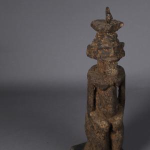 Statue F&eacute;minine Dogon &ndash; Mali