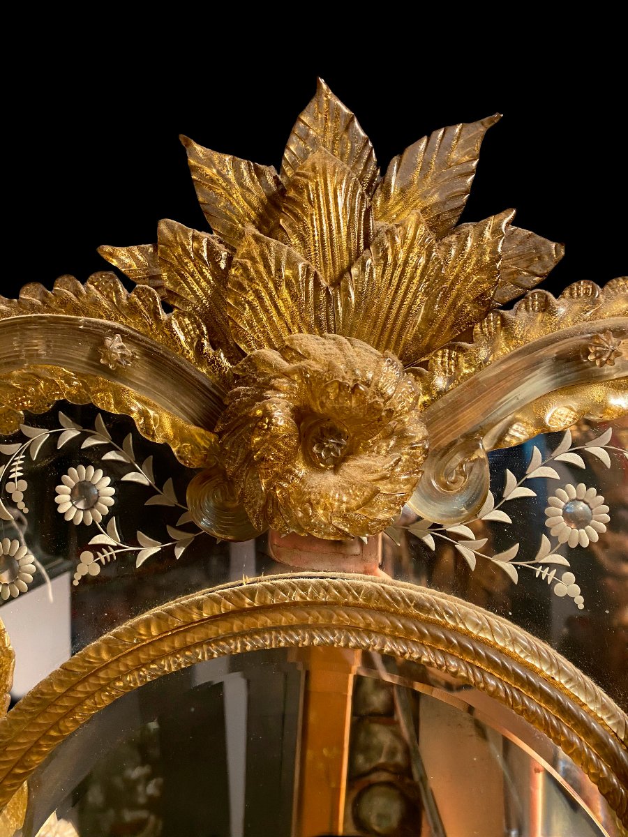 Mid-20th-century Venetian Mirror With Murano Glass And A Hand-blown Glass Frame-photo-2