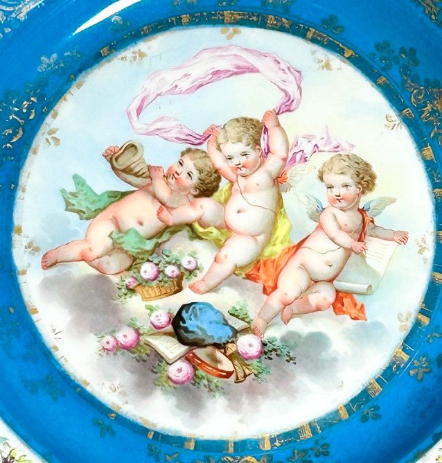  Centre de table en porcelaine émaillée portant les marques de Sèvres, France, XIXe siècle-photo-3