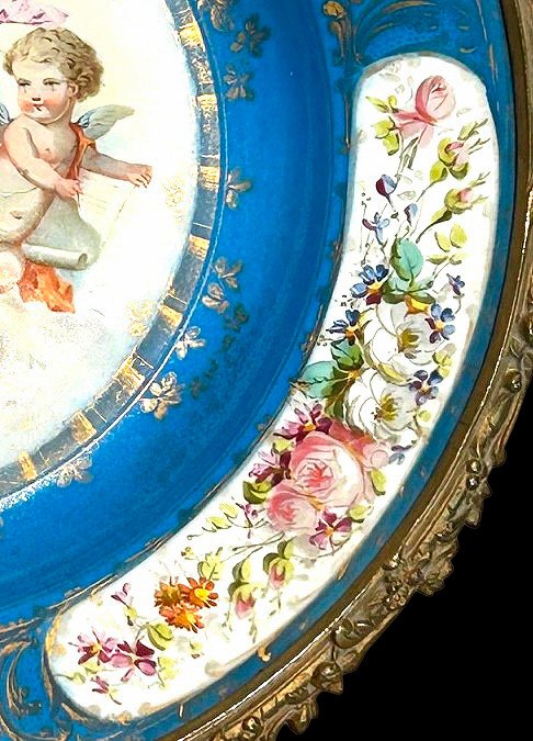  Centre de table en porcelaine émaillée portant les marques de Sèvres, France, XIXe siècle-photo-4