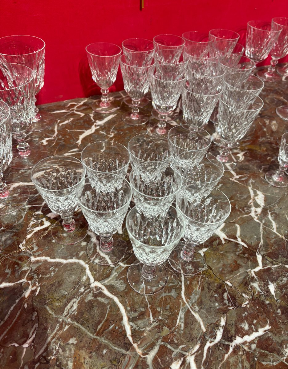 53 pièces en cristal taillé Baccarat, modèle Armagnac-photo-4