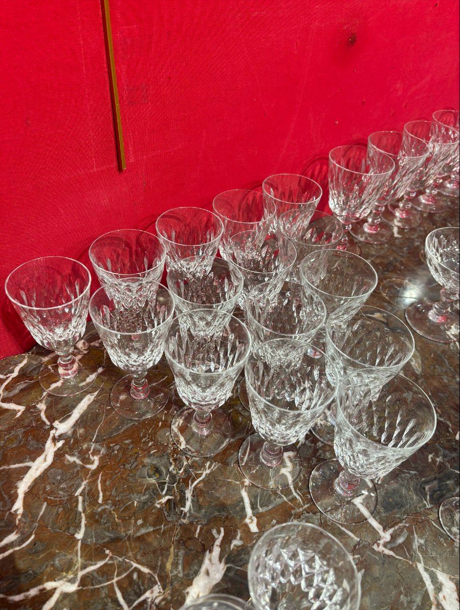 53 pièces en cristal taillé Baccarat, modèle Armagnac-photo-3