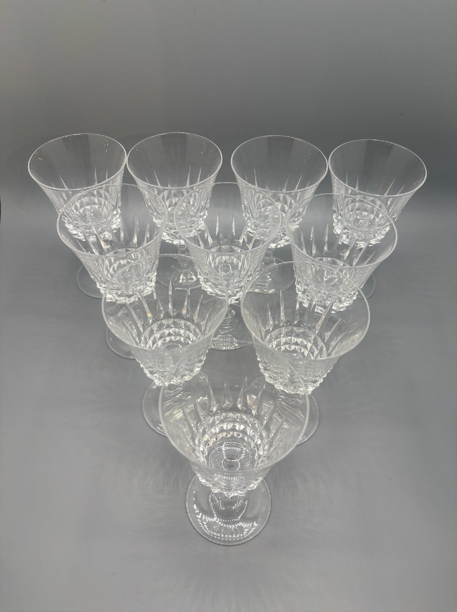 20 verres en cristal à décor taillé de pointes de diamant-photo-3