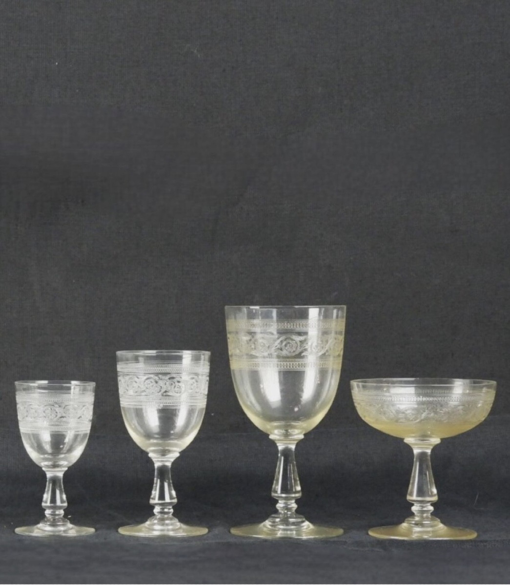 Partie de service en cristal BACCARAT modèle athénienne 