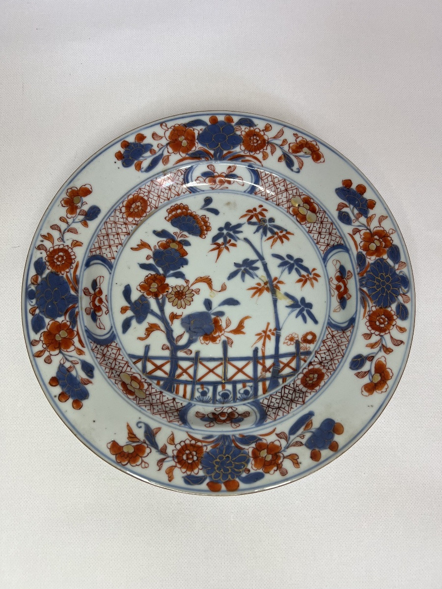 Pair Of 18th Century Imari Plates-photo-2