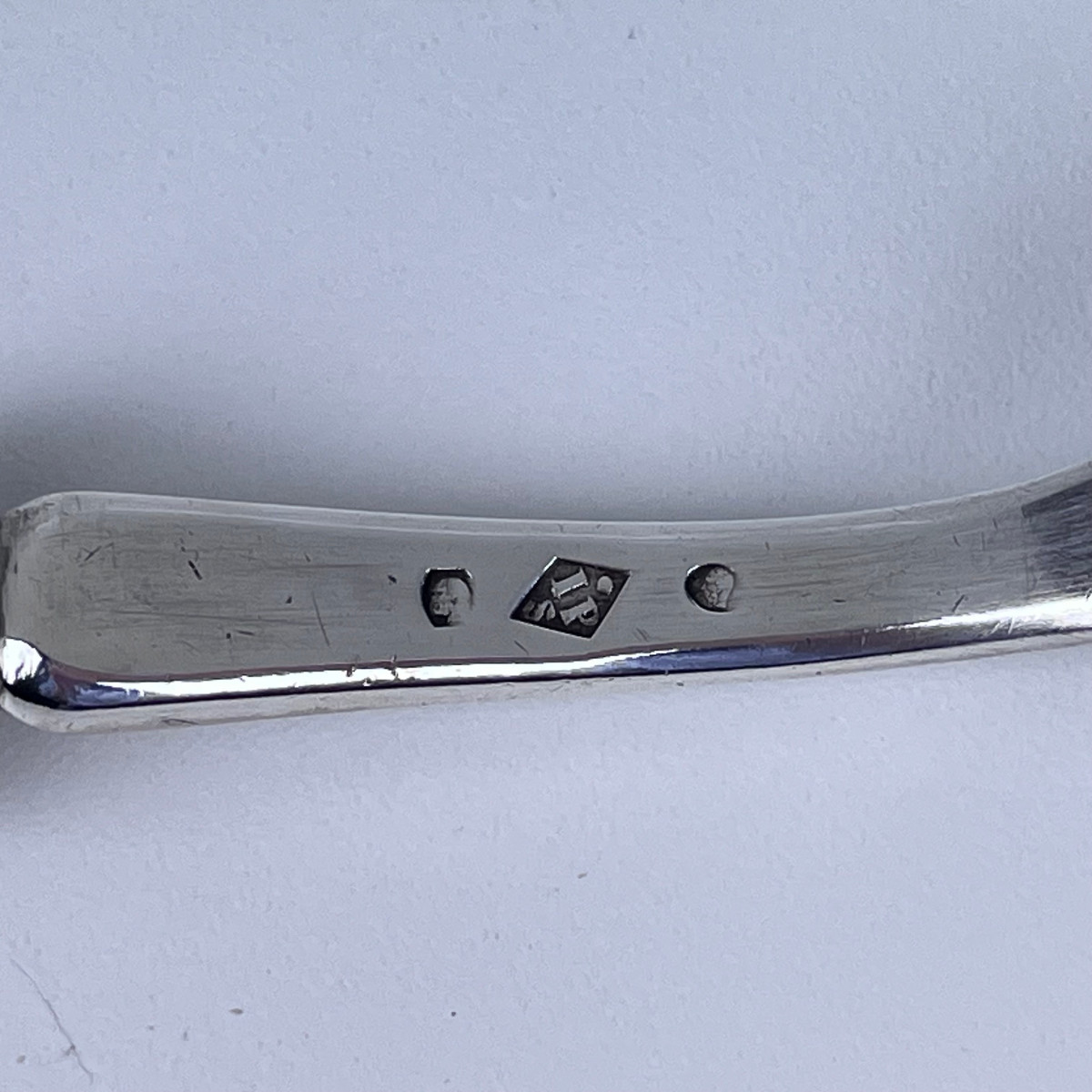 Fourchette à découper en argent et ébène, Province 1819 à 1838.-photo-2