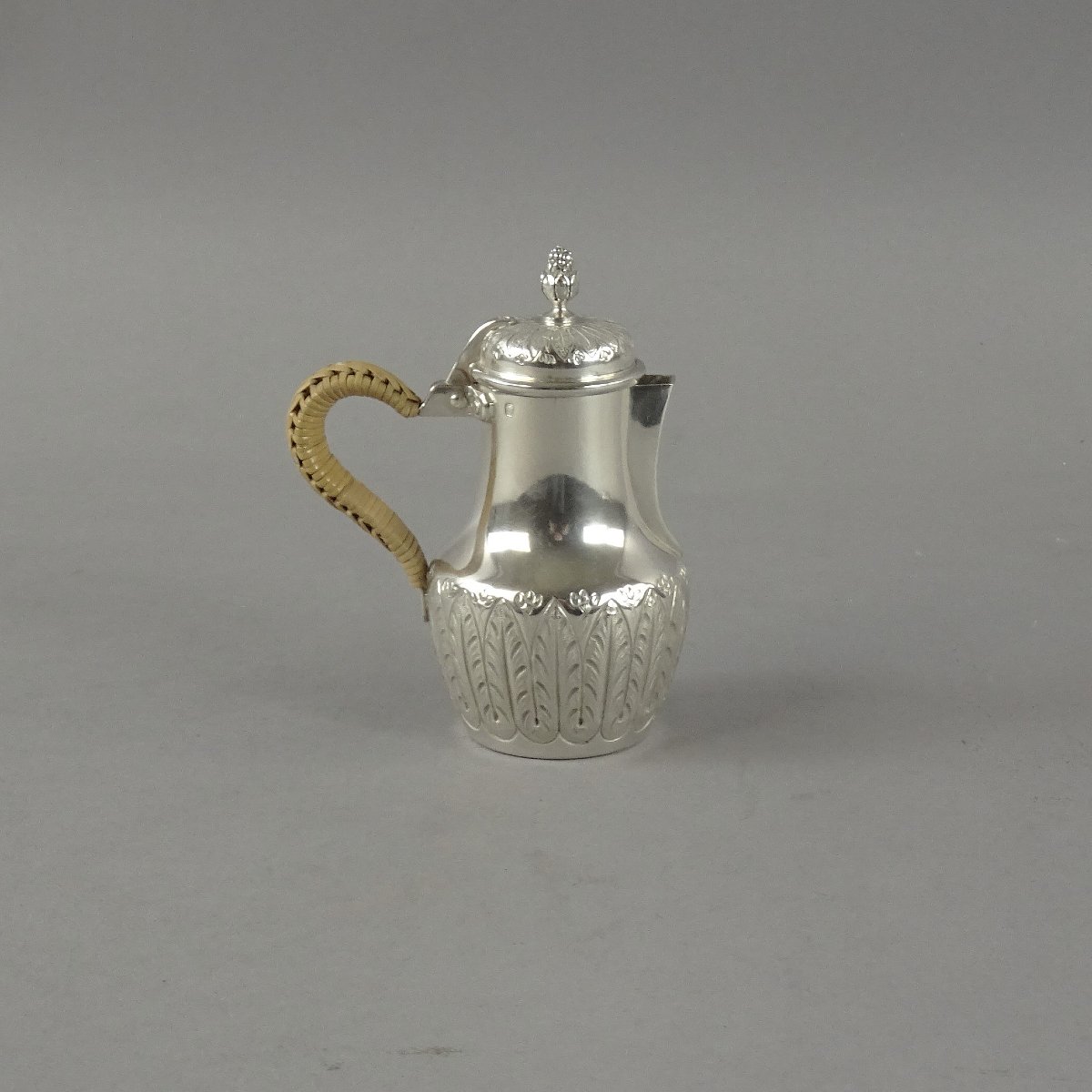 Selfish Egg Cup In Sterling Silver.-photo-2