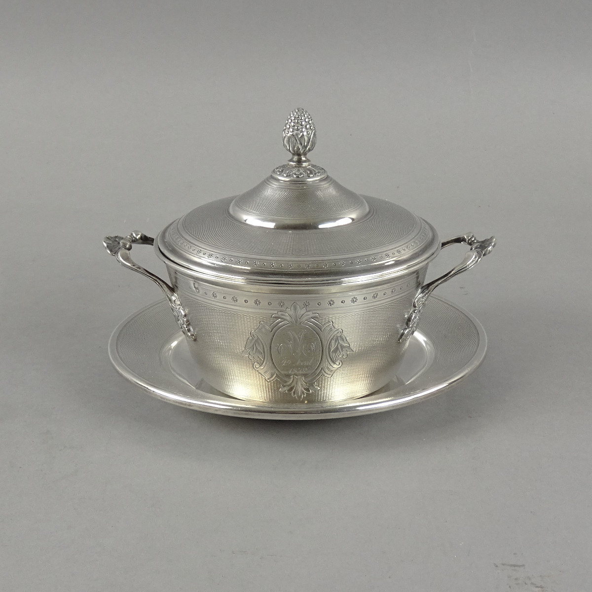 Bonbonnière argent massif - Louis Lenain.