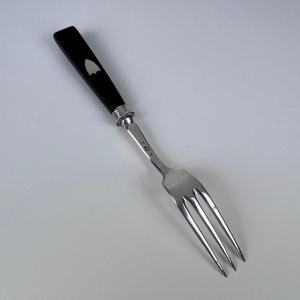 Fourchette à découper en argent et ébène, Province 1819 à 1838.