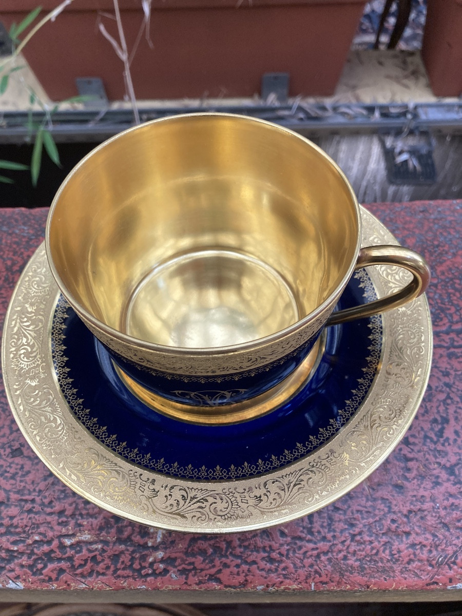 Pair Of Cobalt Blue And Gilt Limoges Chocolate Cups-photo-2
