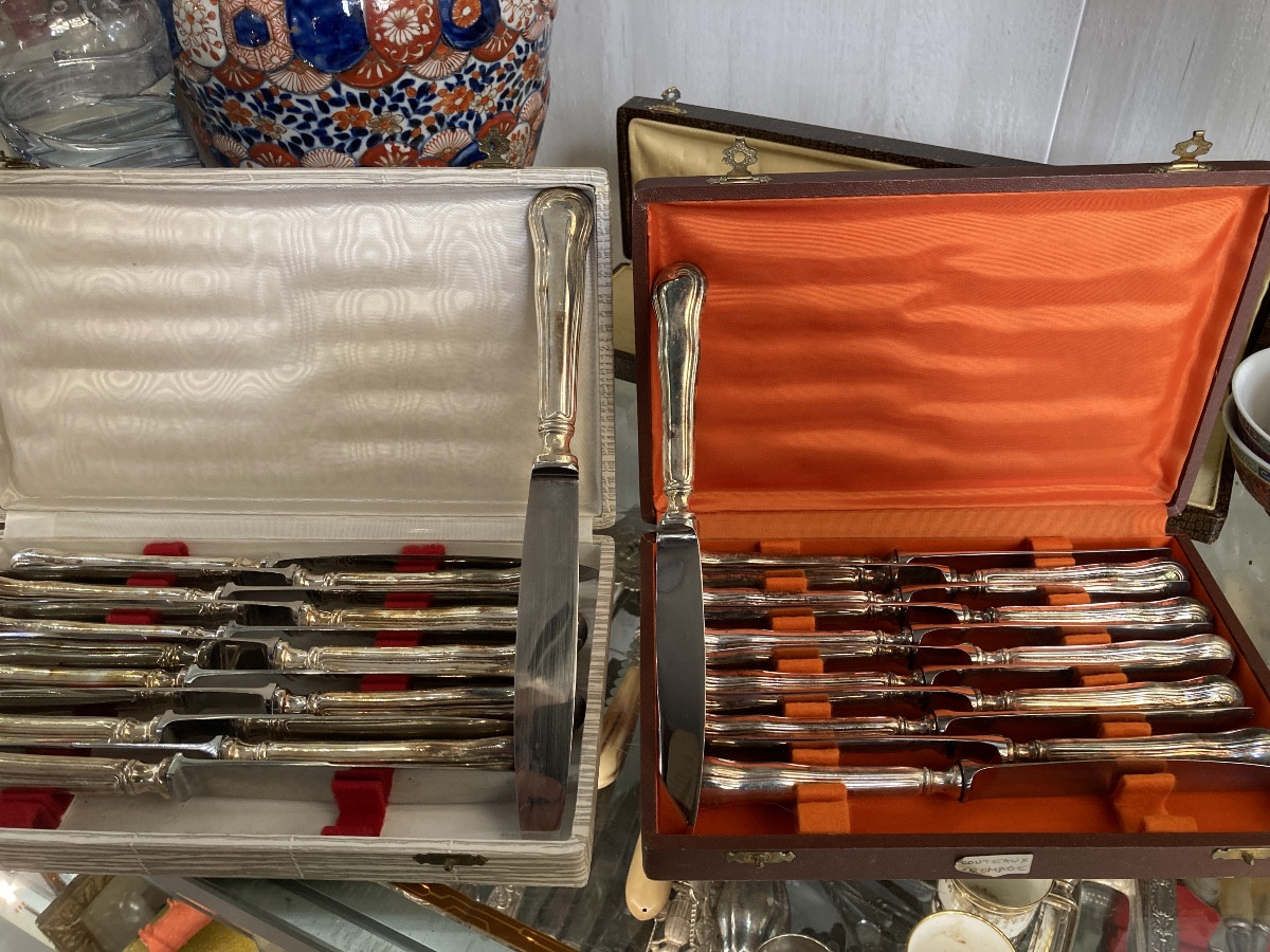 Série compléte de 24 couteaux filet violon 