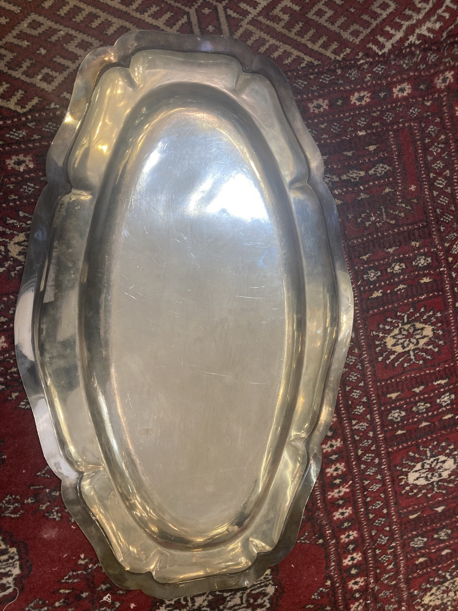 Meat Dish With Antique Border And Fillet -photo-1