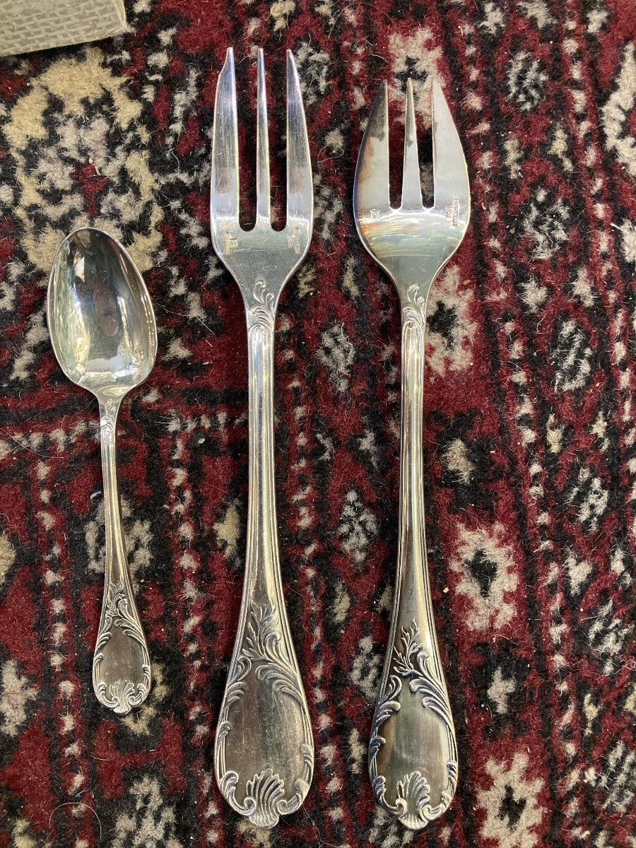 Christofle Marly Cutlery (mocha, Oysters, Cakes)-photo-3