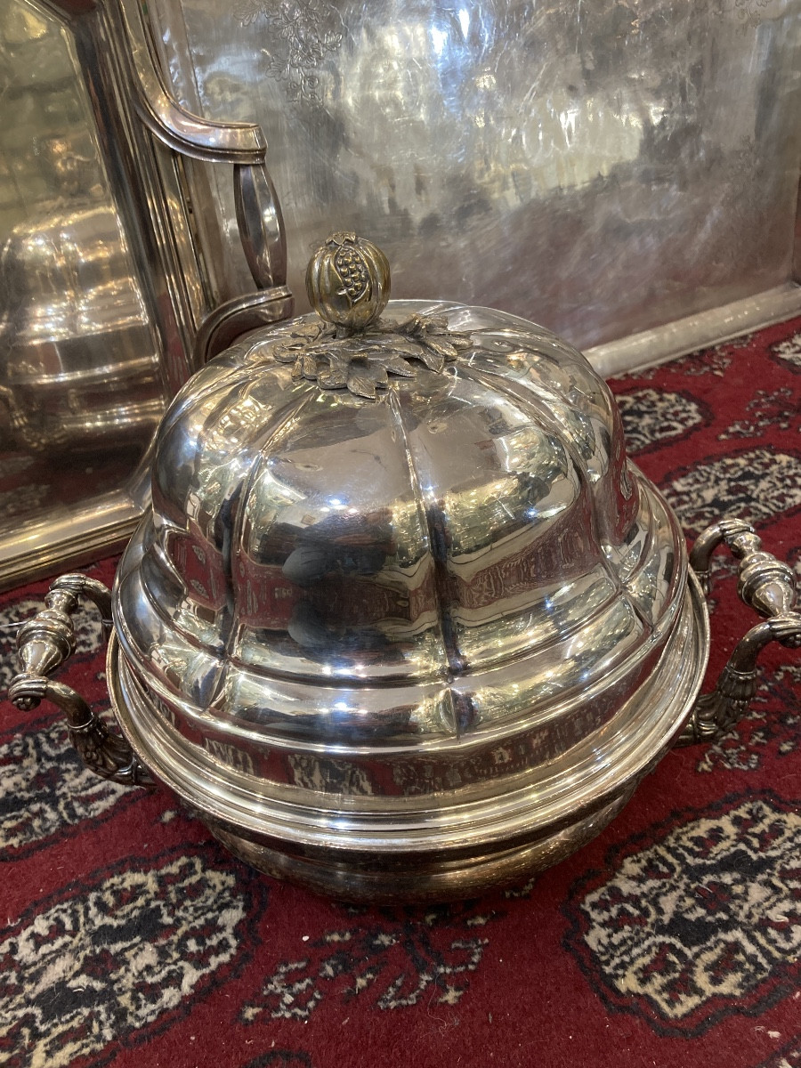 Chauffe plat avec sa cloche 