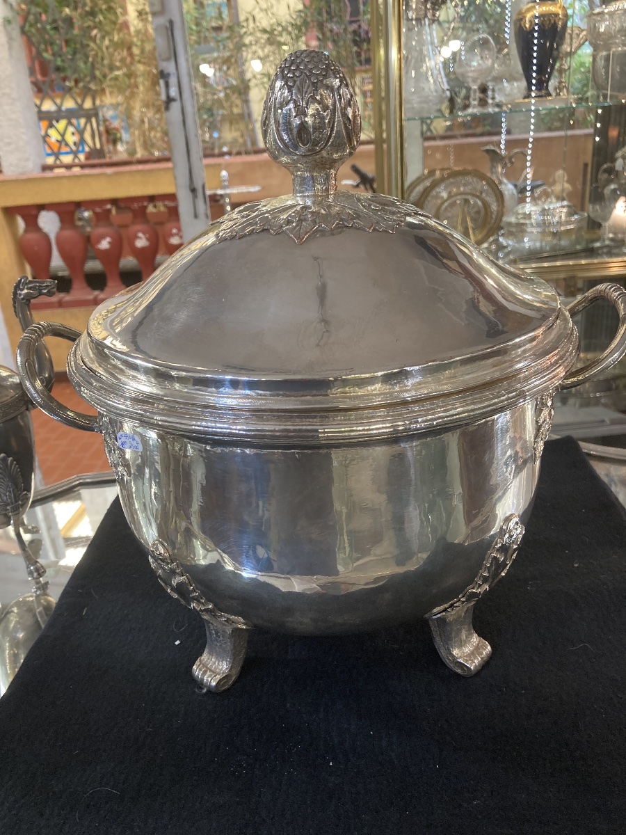 Soup Tureen 18th Century In Metal