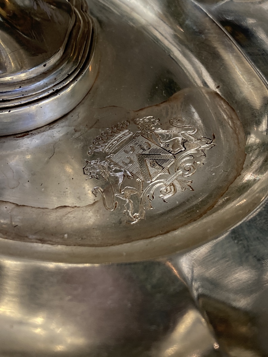 Solid Silver Gravy Boat With "dormant" Exterior And "minerve" Interior -photo-3