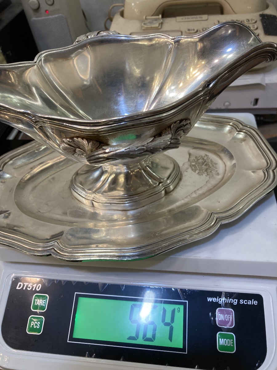 Solid Silver Gravy Boat With "dormant" Exterior And "minerve" Interior -photo-5