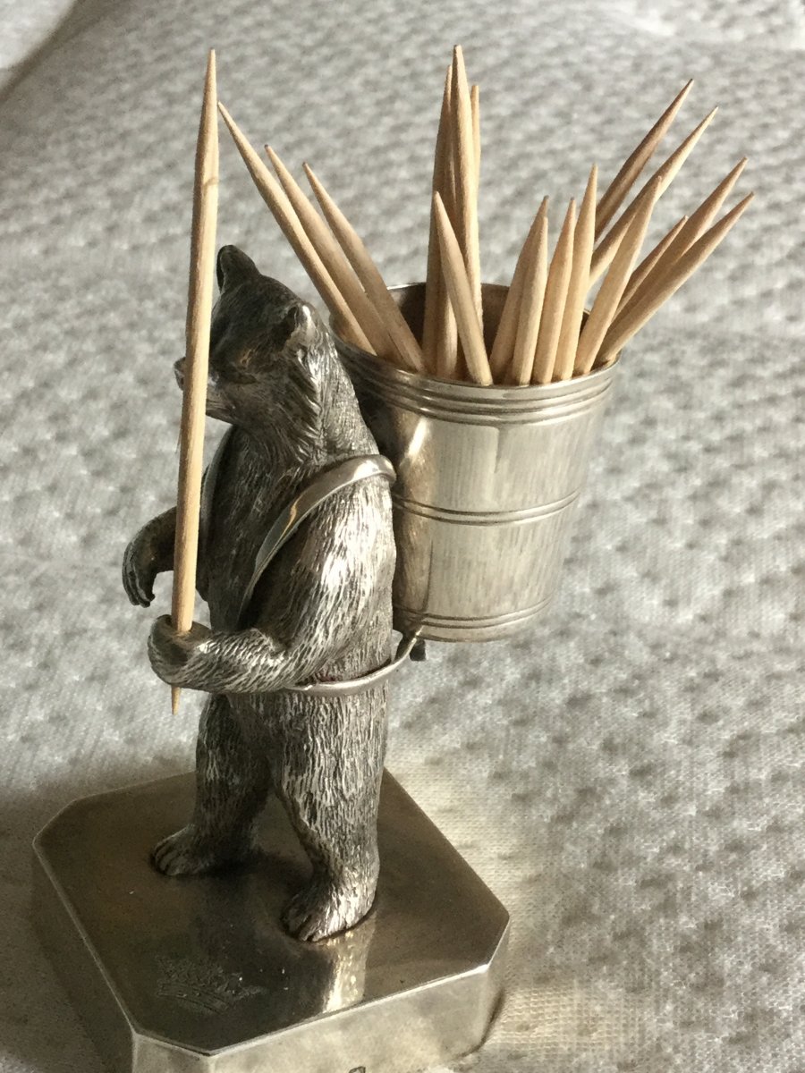 Bear With Hood Toothpick Minerva 1 E Title-photo-2