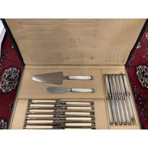 Série de couteaux signé Lapar virole argent dans Coffret d’origine 