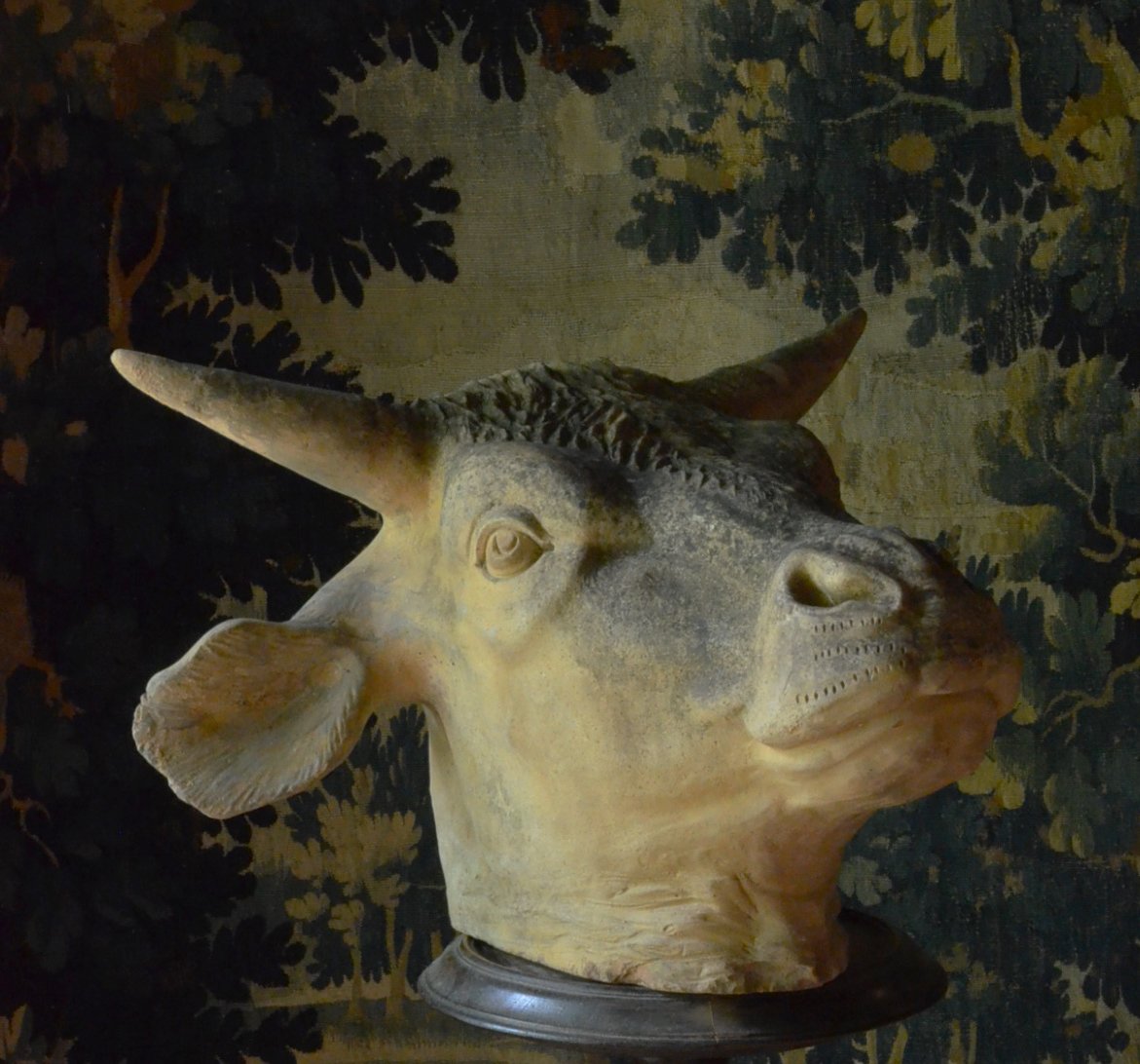Terracotta Bull's Head -photo-2