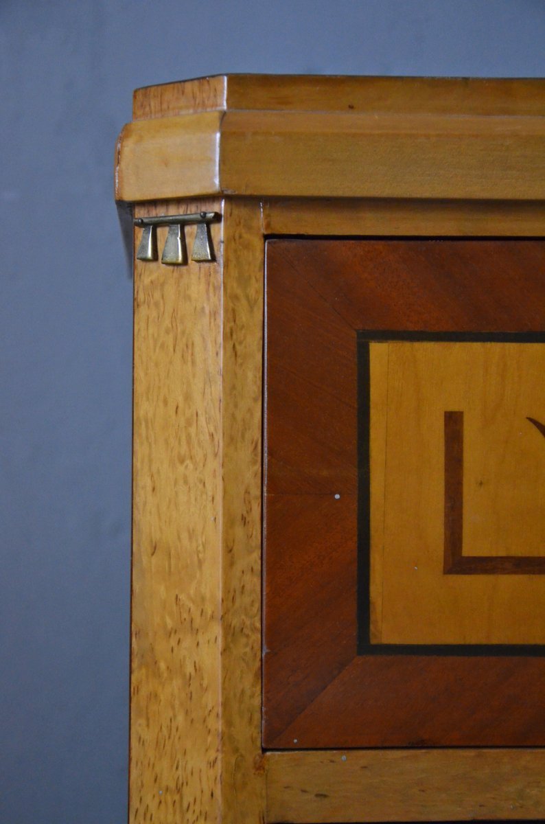 "swedish Grace" Chest Of Drawers -photo-2