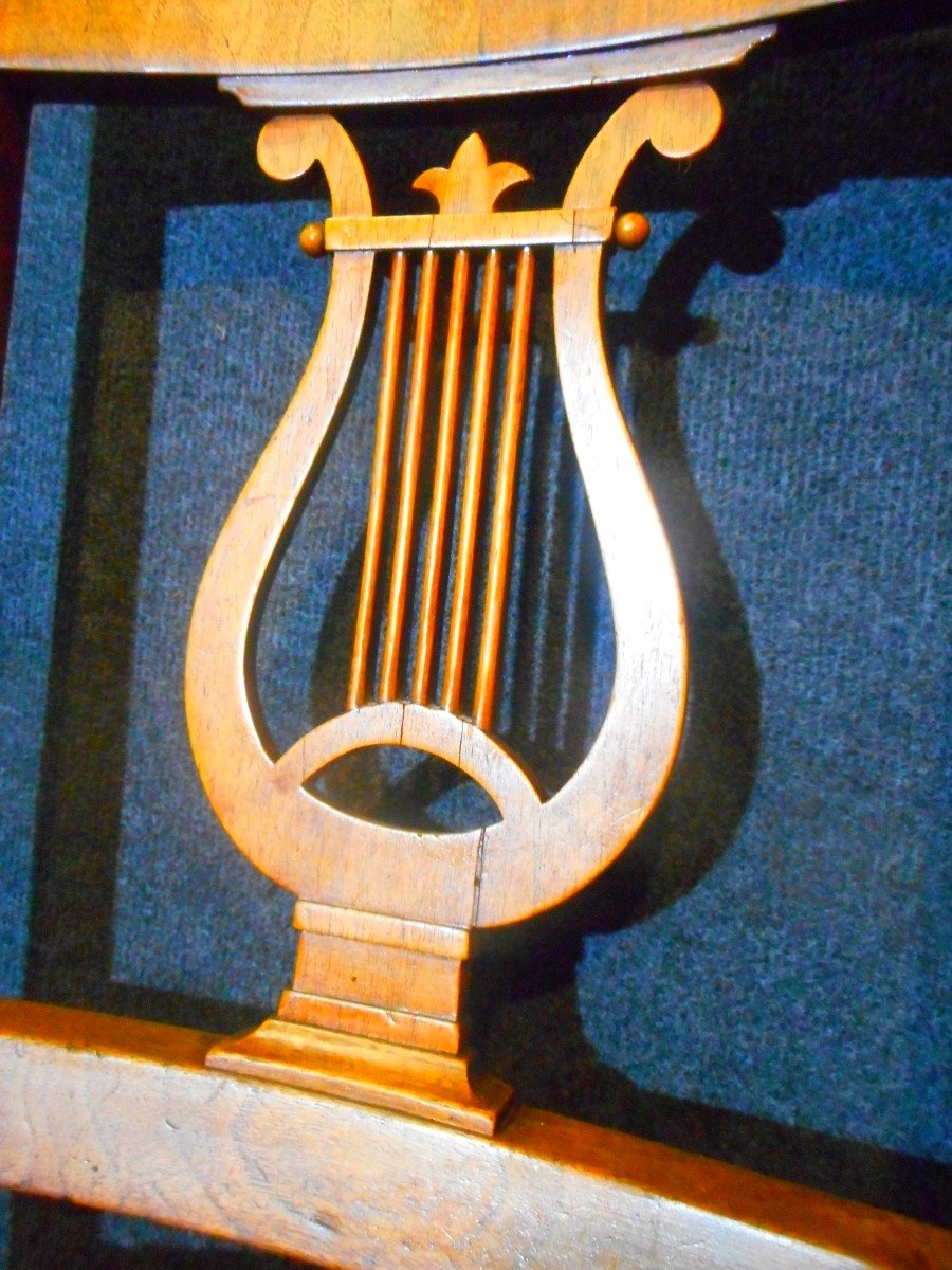 Série De Six Chaises Lyre en noyer époque Directoire-photo-2