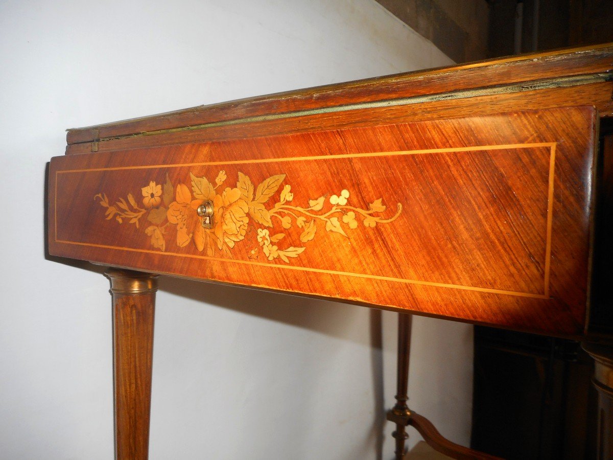 Napoleon III Period Game Table In Marquetry And Gilt Bronze-photo-1