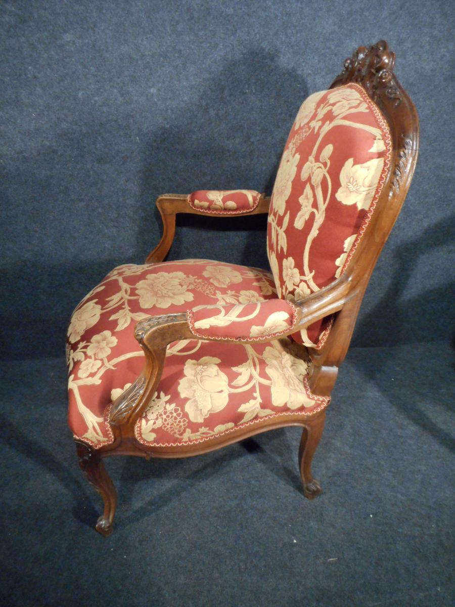 Série De 4 Fauteuils Louis XV En Noyer époque XIX Entièrement Retapissé à l'Ancienne-photo-4