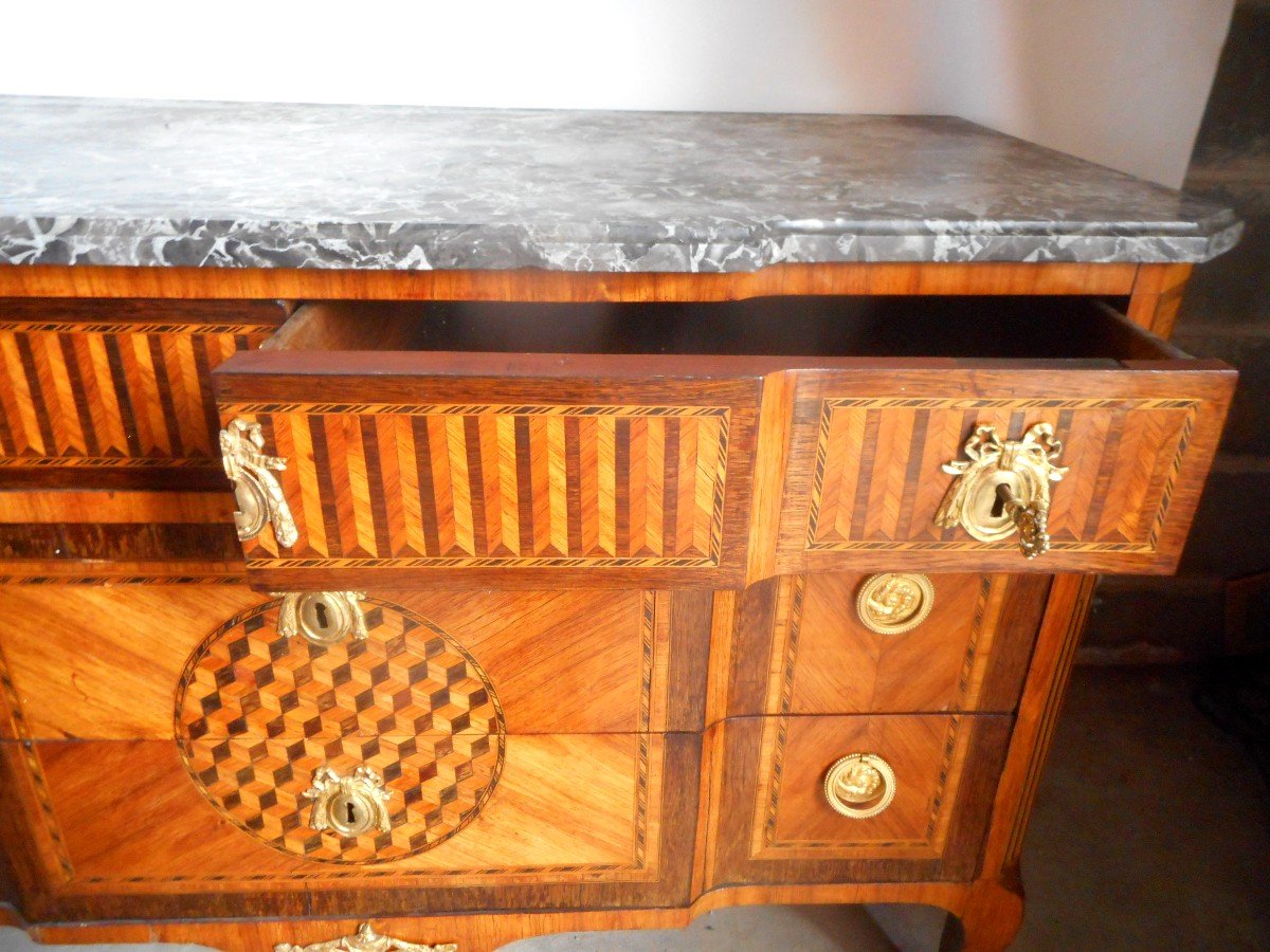 18th Century Commode In Marquetry And Gilt Bronze Stamped F.rubestuck-photo-3