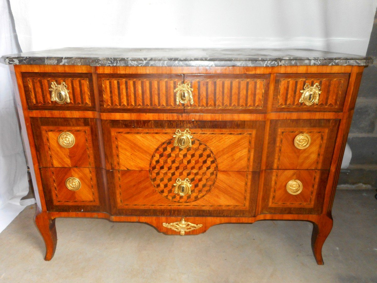 18th Century Commode In Marquetry And Gilt Bronze Stamped F.rubestuck