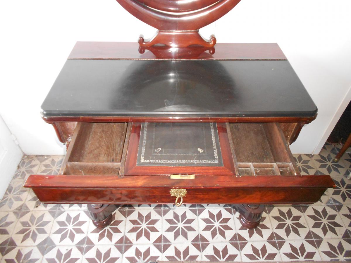 Empire Period Dresser In Mahogany-photo-3