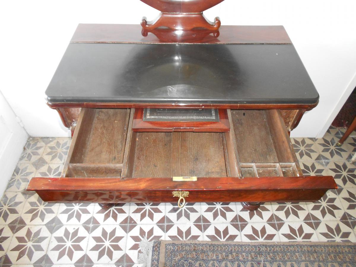 Empire Period Dresser In Mahogany-photo-4